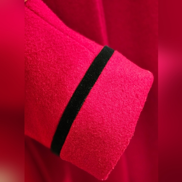 Offers Vintage Albert Nipon Red Long Coat - Picture 6 of 14